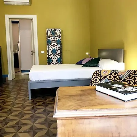 Gemmellaro 32 Appartement