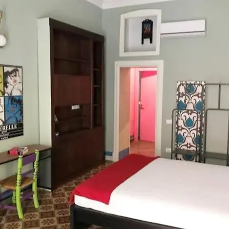 Gemmellaro 32 *